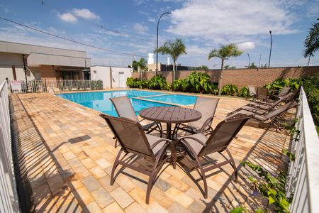 Apartamento para alugar com 59m², 2 quartos e 1 vagaÁrea Comum - Piscinas