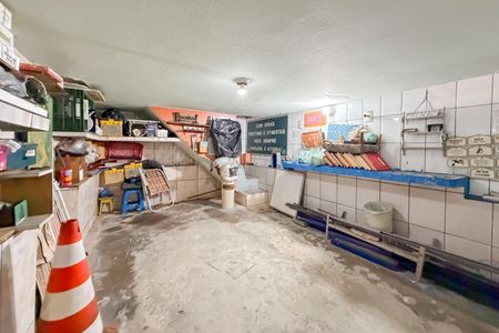 Casa à venda com 100m², 5 quartos e 1 vagaGaragem