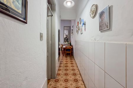 Casa à venda com 100m², 5 quartos e 1 vagaCorredor