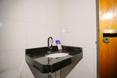 Apartamento à venda com 40m², 2 quartos e sem vagaBanheiro