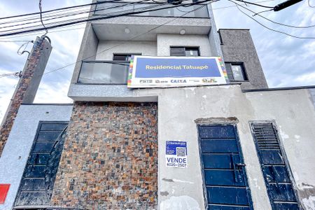 Apartamento à venda com 40m², 2 quartos e sem vagaFachada com Plaquinha