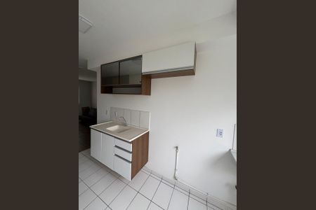 Apartamento para alugar com 48m², 2 quartos e sem vaga Apartamento para alugar com 48m², 2 quartos e sem vagaCozinha