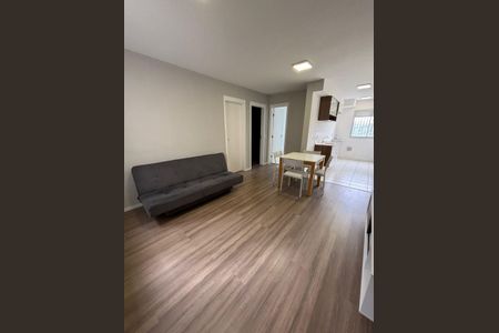 Sala de apartamento para alugar com 2 quartos, 48m² em Jardim da Laranjeira (zona Leste), São Paulo