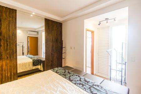 Casa de condomínio à venda com 73m², 2 quartos e 2 vagasSuíte