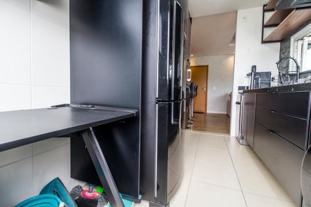 Casa de condomínio à venda com 73m², 2 quartos e 2 vagasÁrea de Serviço