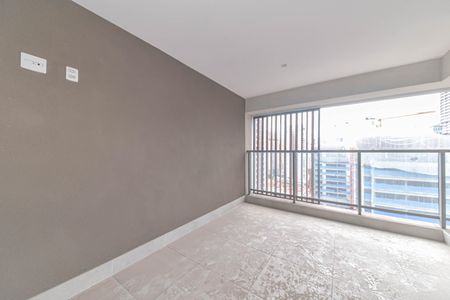Varanda de apartamento à venda com 2 quartos, 76m² em Itaim Bibi, São Paulo