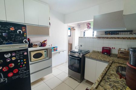 Apartamento à venda com 75m², 2 quartos e 1 vagaCozinha