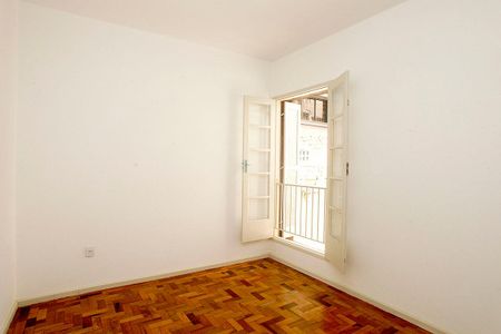Apartamento para alugar com 75m², 2 quartos e sem vagaQuarto 1