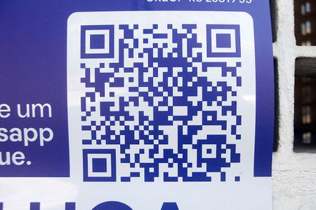 Apartamento para alugar com 75m², 2 quartos e sem vagaQR Code LRGS-170