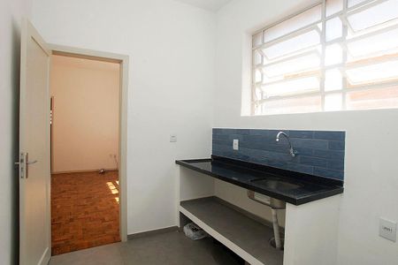Apartamento para alugar com 75m², 2 quartos e sem vagaCozinha + Área de Serviço + Despensa