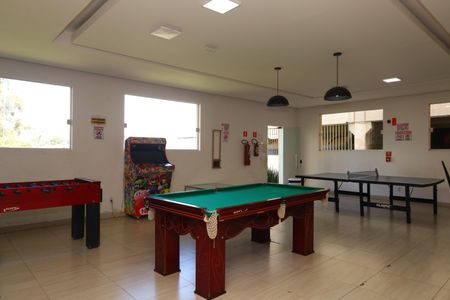 Apartamento para alugar com 42m², 2 quartos e sem vagaÁrea comum - Salão de jogos