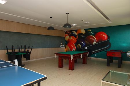 Apartamento para alugar com 42m², 2 quartos e sem vagaÁrea comum - Salão de jogos