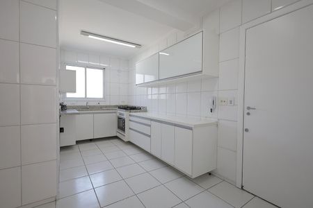 Apartamento para alugar com 97m², 3 quartos e 3 vagasCozinha