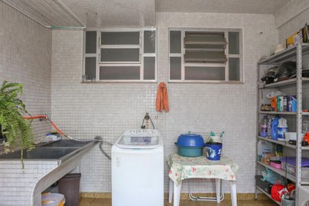Casa à venda com 500m², 5 quartos e 2 vagasQuintal e Casa do Fundo