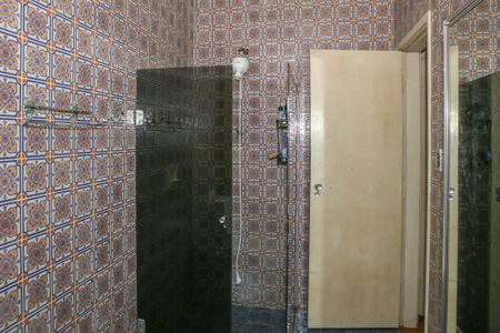 Casa à venda com 500m², 5 quartos e 2 vagasBanheiro da Suíte