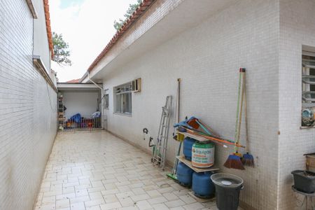 Casa à venda com 500m², 5 quartos e 2 vagasCorredor Externo