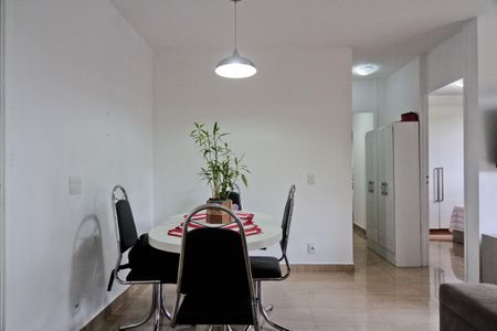 Apartamento para alugar com 53m², 2 quartos e 1 vagaSala