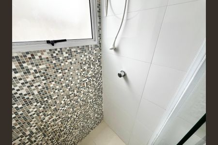 Apartamento para alugar com 48m², 2 quartos e 1 vaga Apartamento para alugar com 48m², 2 quartos e 1 vagaBanheiro