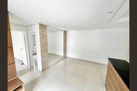 Apartamento para alugar com 48m², 2 quartos e 1 vaga Apartamento para alugar com 48m², 2 quartos e 1 vagaSala