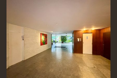 Apartamento para alugar com 184m², 4 quartos e 1 vagaÁrea comum