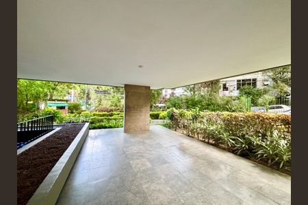 Apartamento para alugar com 184m², 4 quartos e 1 vagaÁrea comum