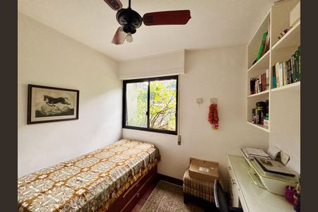 Apartamento para alugar com 184m², 4 quartos e 1 vagaQuarto 3