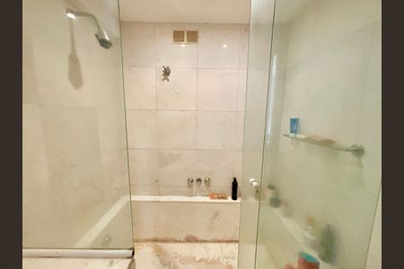 Apartamento para alugar com 184m², 4 quartos e 1 vagaSuíte