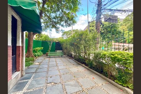 Apartamento para alugar com 184m², 4 quartos e 1 vagaÁrea comum