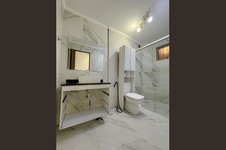 Apartamento para alugar com 70m², 1 quarto e sem vagaBanheiro