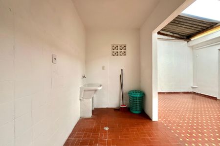 Casa à venda com 198m², 3 quartos e 3 vagasÁrea de Serviço