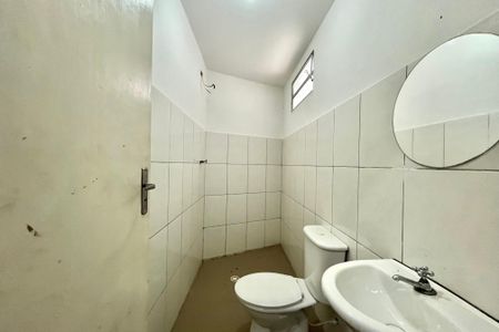 Casa à venda com 198m², 3 quartos e 3 vagasGalpão 