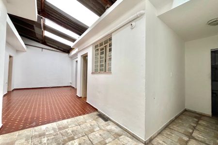 Casa à venda com 198m², 3 quartos e 3 vagasQuintal