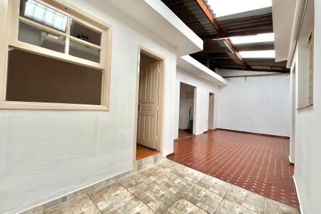 Casa à venda com 198m², 3 quartos e 3 vagasQuintal