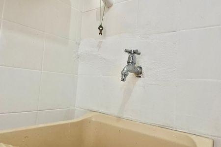 Casa à venda com 198m², 3 quartos e 3 vagasBanheiro de serviço