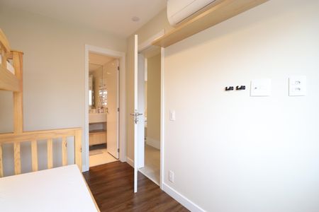 Apartamento à venda com 95m², 2 quartos e 2 vagasSuite 1