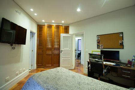 Apartamento à venda com 279m², 3 quartos e 5 vagas Apartamento à venda com 279m², 3 quartos e 5 vagasSuíte 1