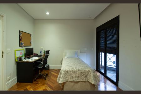 Apartamento à venda com 279m², 3 quartos e 5 vagas Apartamento à venda com 279m², 3 quartos e 5 vagasSuíte 1