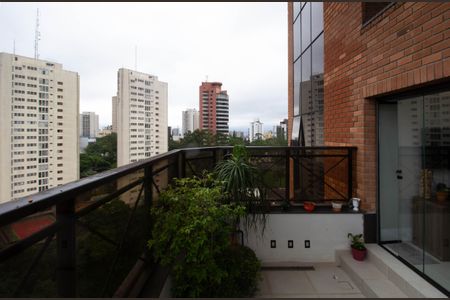 Apartamento à venda com 279m², 3 quartos e 5 vagas Apartamento à venda com 279m², 3 quartos e 5 vagasVaranda