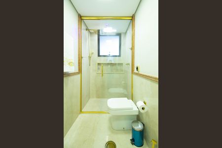 Apartamento à venda com 279m², 3 quartos e 5 vagas Apartamento à venda com 279m², 3 quartos e 5 vagasBanheiro 1