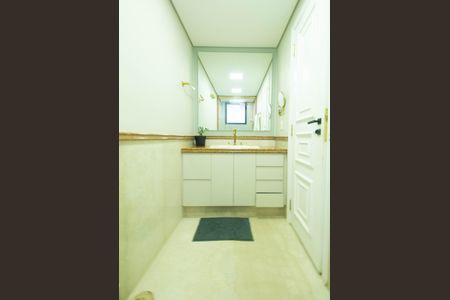 Apartamento à venda com 279m², 3 quartos e 5 vagas Apartamento à venda com 279m², 3 quartos e 5 vagasBanheiro 1