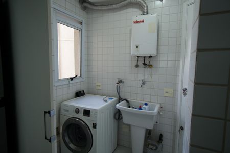 Apartamento para alugar com 75m², 2 quartos e 1 vagaÁrea de Serviço