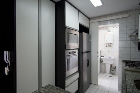 Apartamento para alugar com 75m², 2 quartos e 1 vagaCozinha