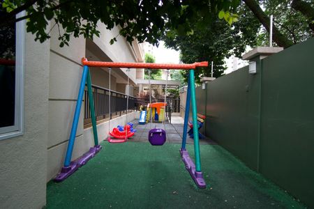 Apartamento para alugar com 75m², 2 quartos e 1 vagaÁrea comum - Playground