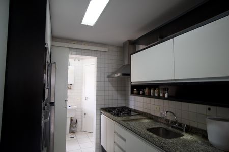 Apartamento para alugar com 75m², 2 quartos e 1 vagaCozinha
