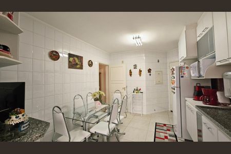 Apartamento à venda com 250m², 3 quartos e 3 vagas