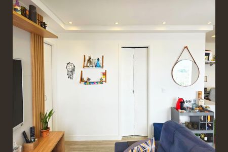 Apartamento à venda com 43m², 1 quarto e 1 vaga Apartamento à venda com 43m², 1 quarto e 1 vagaSala