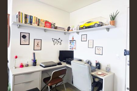 Apartamento à venda com 43m², 1 quarto e 1 vaga Apartamento à venda com 43m², 1 quarto e 1 vagaSala