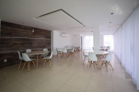 Casa de condomínio à venda com 140m², 3 quartos e 1 vaga