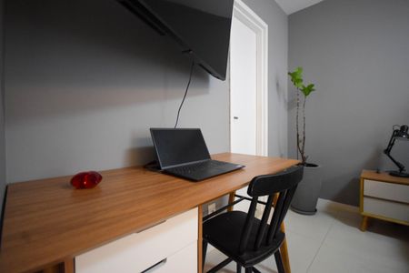 Casa de condomínio à venda com 140m², 3 quartos e 1 vaga