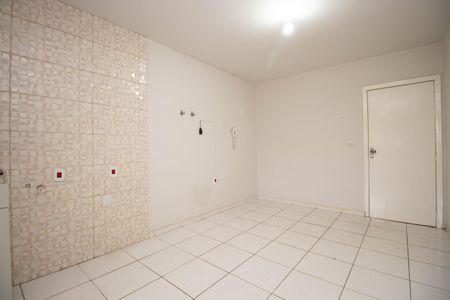 Sala de kitnet/studio para alugar com 1 quarto, 28m² em Guará, Brasília